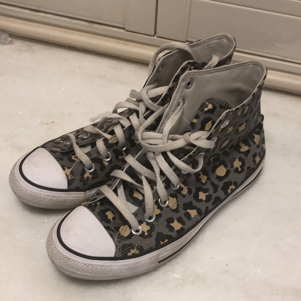 Converse High Tops, Leopard Print, Womens size 9.5